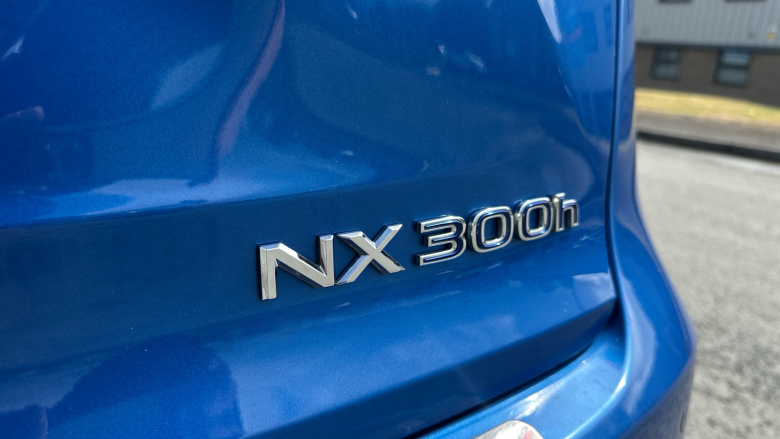 Lexus NX 300h 2.5 5dr CVT [8 Inch Nav] Hybrid Estate